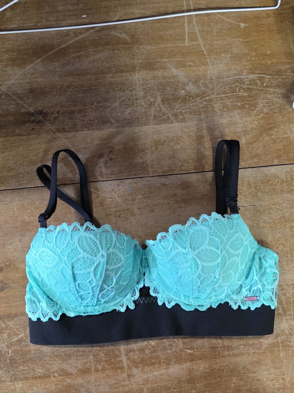Victoria's Secret PINK 32B Date Push-Up